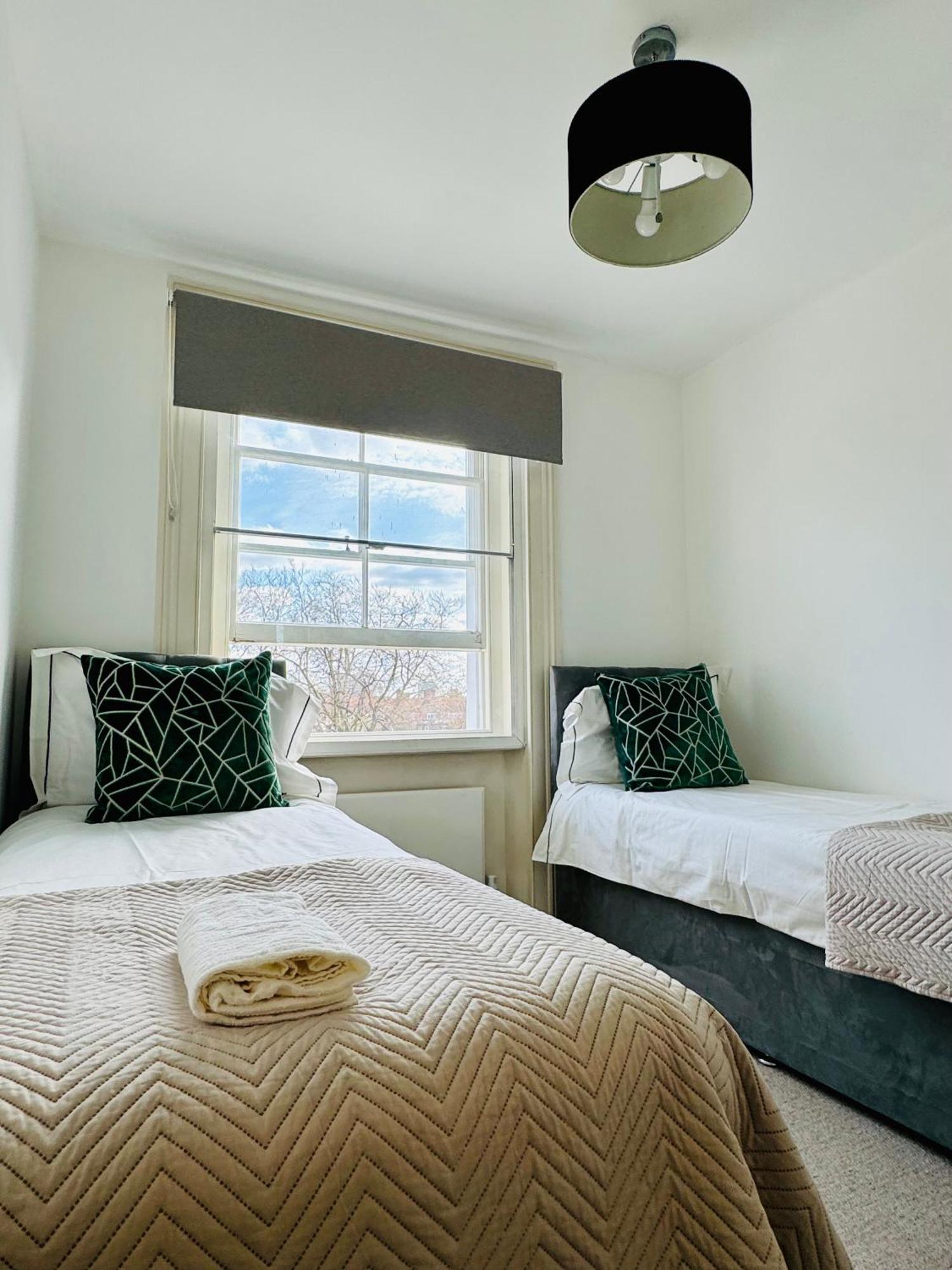 Harrington Apartments In Central London Exterior photo