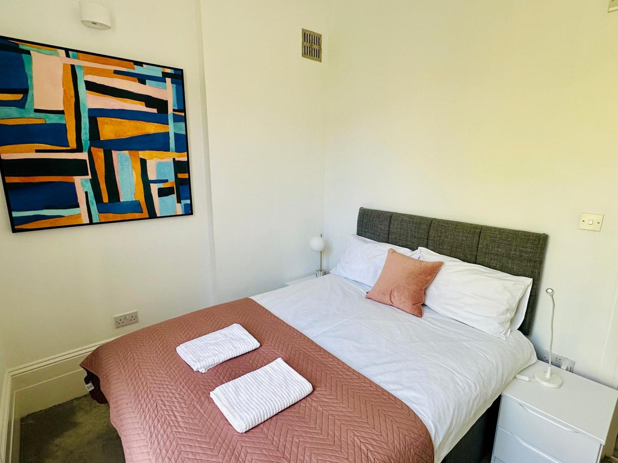 Harrington Apartments In Central London Exterior photo